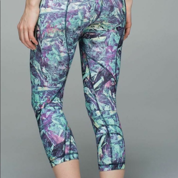Lululemon Run: Top Speed Crop 17” Leggings Iridescent Multi - Picture 2 of 4